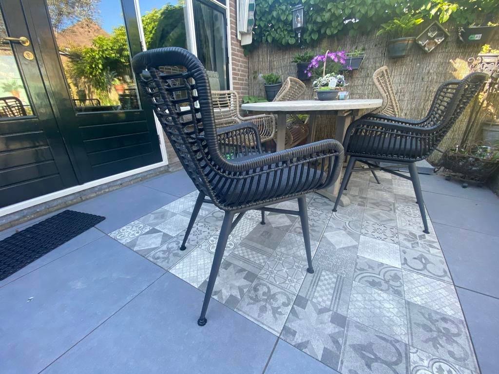 2 Intenso Asti dining chairs van Kees Smit, Ophalen, Zo goed als nieuw, Wicker