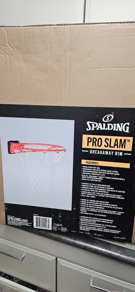 Spalding Pro Slam Basketbalring - Nieuw in doos, Sport en Fitness, Basketbal, Unknown, Nieuw, Bal, Ophalen of Verzenden