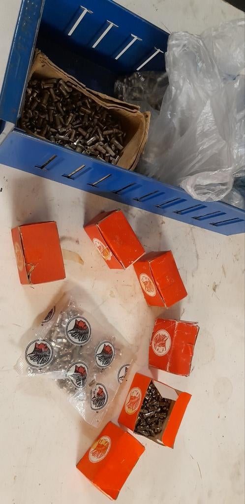 Partij spaaknippels., Fietsen en Brommers, Brommeronderdelen | Oldtimers, Ophalen of Verzenden, Nieuw, Overige typen, Overige merken