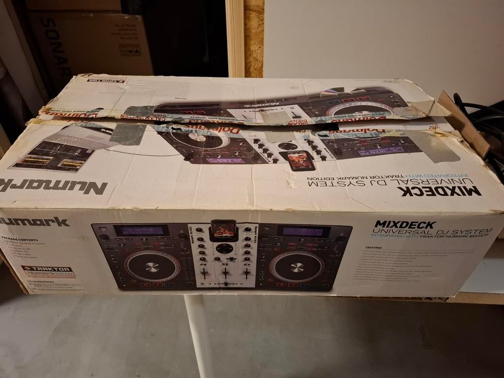 Numark Mixdeck Universal DJ Systeem, Muziek en Instrumenten, Dj-sets en Draaitafels, Zo goed als nieuw, Dj-set, Numark, Ophalen