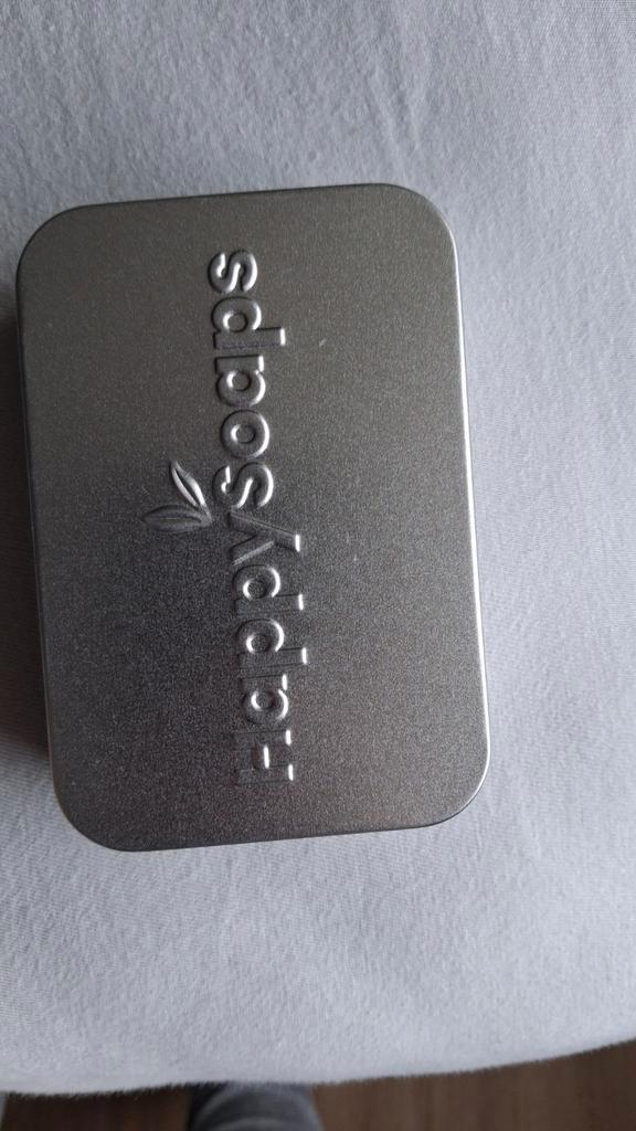 HappySoaps Bewaar- en Reisetin voor Zeep, Huis en Inrichting, Woonaccessoires | Kisten, Zo goed als nieuw, Minder dan 50 cm, Minder dan 50 cm
