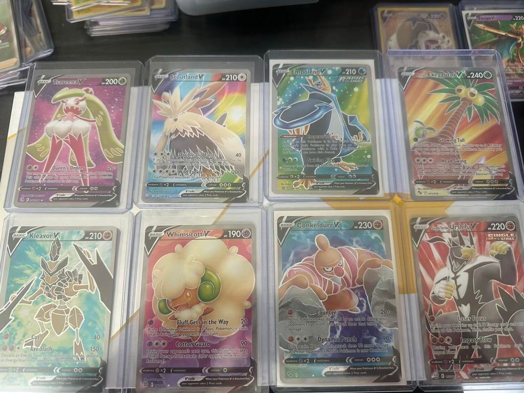 Pokémon V kaarten: Tsareena, Stoutland, Empoleon, Exeggutor, Hobby en Vrije tijd, Verzamelkaartspellen | Pokémon, Ophalen of Verzenden