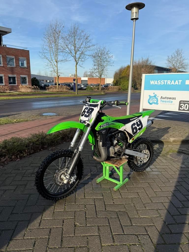 2017 kawasaki 85cc 2 takt kleine wielen, Ophalen of Verzenden, Zo goed als nieuw, Overige merken