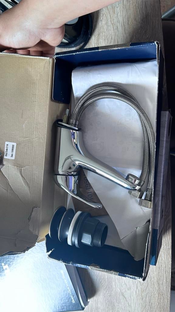 Nieuwe kraan in doos, Ophalen of Verzenden, Nieuw, Chroom, Kraan