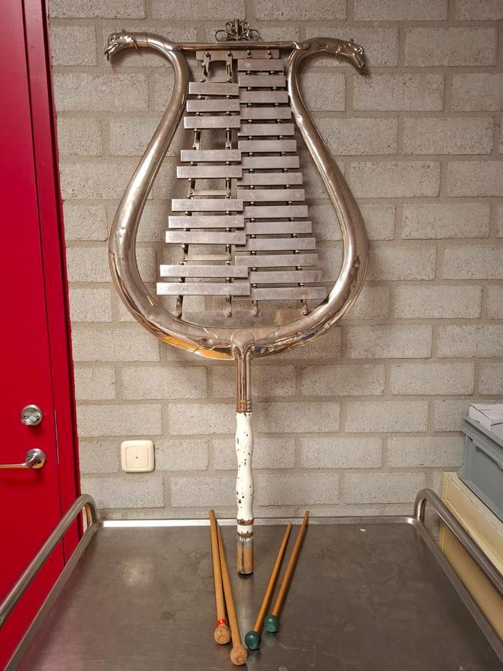 Vintage Lyra Klokkenspel met Standaard en Stokken, Muziek en Instrumenten, Overige Muziek en Instrumenten, Gebruikt, Ophalen