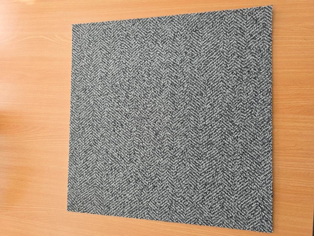 te koop een klein partij tapijttegels, Ophalen, 50 tot 100 cm, Vierkant, Nieuw
