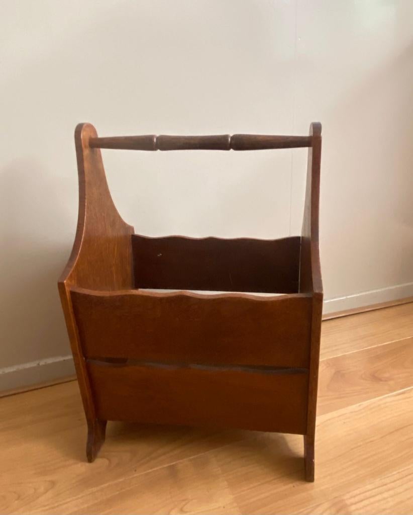 Sfeervolle vintage houten lectuurbak / krantenbak –Landelijk, Huis en Inrichting, Woonaccessoires | Krantenbakken en Lectuurbakken
