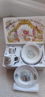 Beatrix Potter Mrs Tiggy-Winkle Nursery Set by Wedgwood, Ophalen of Verzenden, Zo goed als nieuw, Wedgwood, Kop(pen) en/of Schotel(s)