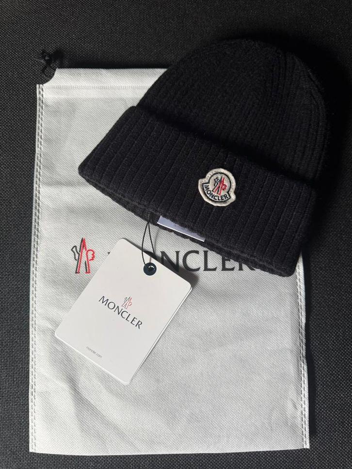 Nieuwe Moncler Muts, Kleding | Dames, Mutsen, Sjaals en Handschoenen, Nieuw, Muts, Ophalen of Verzenden