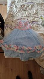 Bloemen Jurkje 134 blauw, Ophalen of Verzenden, Zo goed als nieuw, Meisje, Jurk of Rok