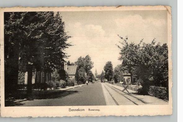 Bennekom Bovenweg met tramspoor uitg A. van Slooten, Verzamelen, Ansichtkaarten | Nederland, Gelopen, Gelderland, 1920 tot 1940