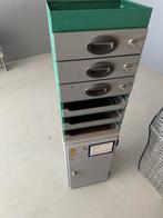 Hoge buskast met diverse lades - Ideaal voor opslag, Huis en Inrichting, Kasten | Ladekasten, Ophalen, Minder dan 50 cm, Gebruikt