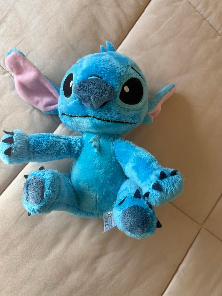 Disney Stitch Knuffel - Zo goed als nieuw, Ophalen of Verzenden, Overige figuren, Zo goed als nieuw, Knuffel