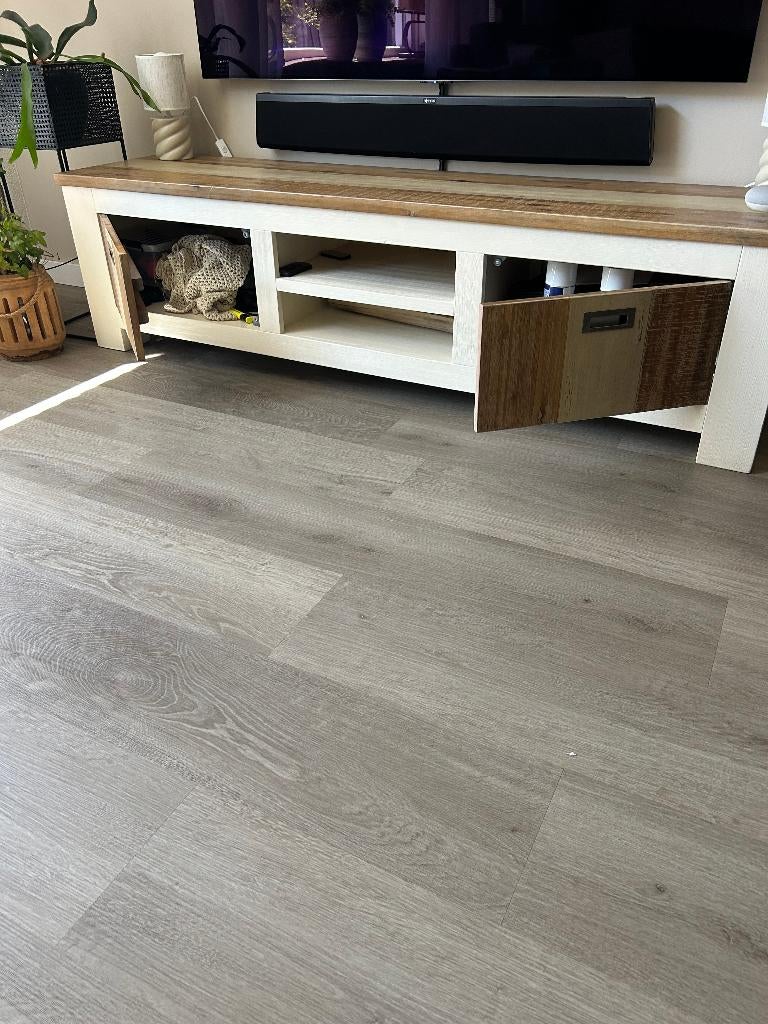 mooi houten tv meubel, Ophalen, 150 tot 200 cm, Zo goed als nieuw, Minder dan 100 cm
