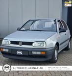 Volkswagen Golf 1.8 CL Org NL / Slechts 82.071 Kilometer / B, Voorwielaandrijving, 1025 kg, 4 cilinders, Origineel Nederlands