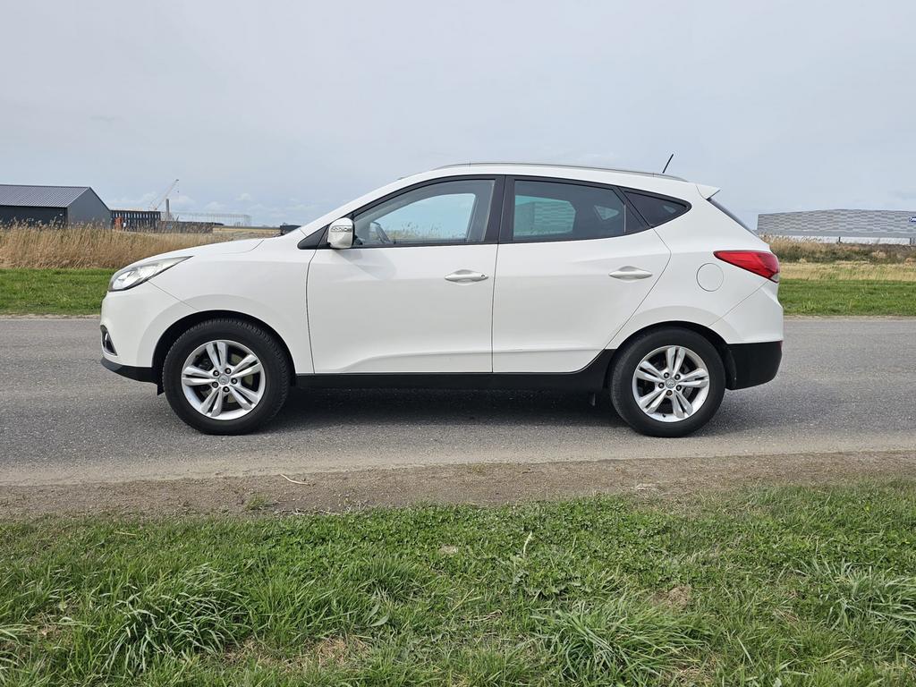 Hyundai iX35 2.0i Cvvt 163pk 2012 Wit, 1998 cc, USB, Zwart, 4 cilinders