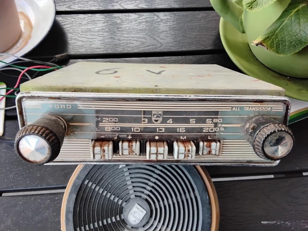 Oldtimer autoradio philips voor ford. 6 volt, Ophalen of Verzenden
