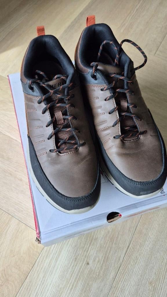 Te koop : Skechers Archfit, kleur bruin, Kleding | Heren, Schoenen, Bruin, Ophalen of Verzenden, Zo goed als nieuw, Skechers