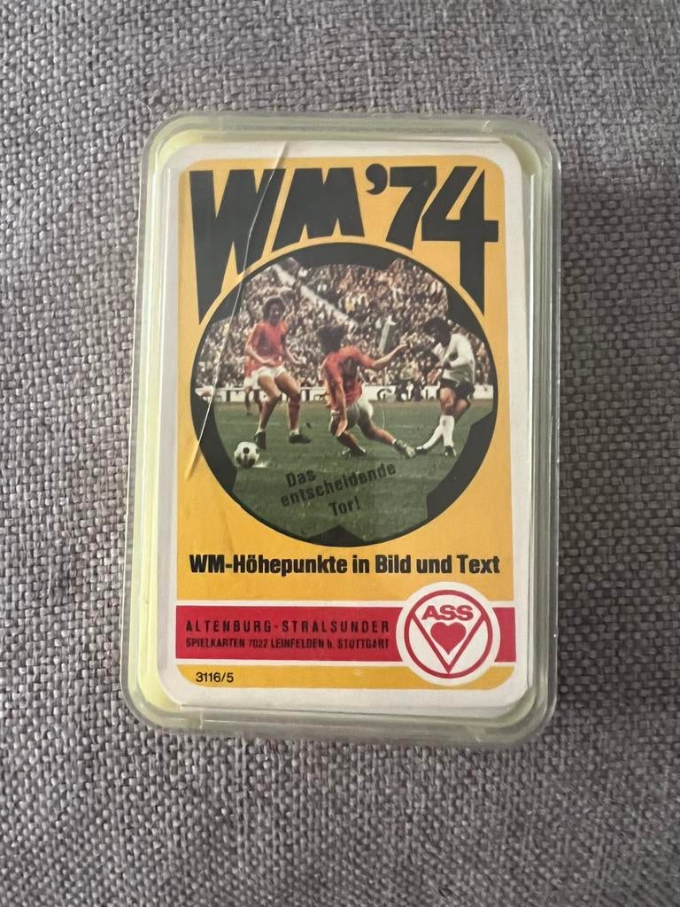 kwartetspel WK 1974 voetbal, Ophalen of Verzenden, Zo goed als nieuw, Kwartet(ten)