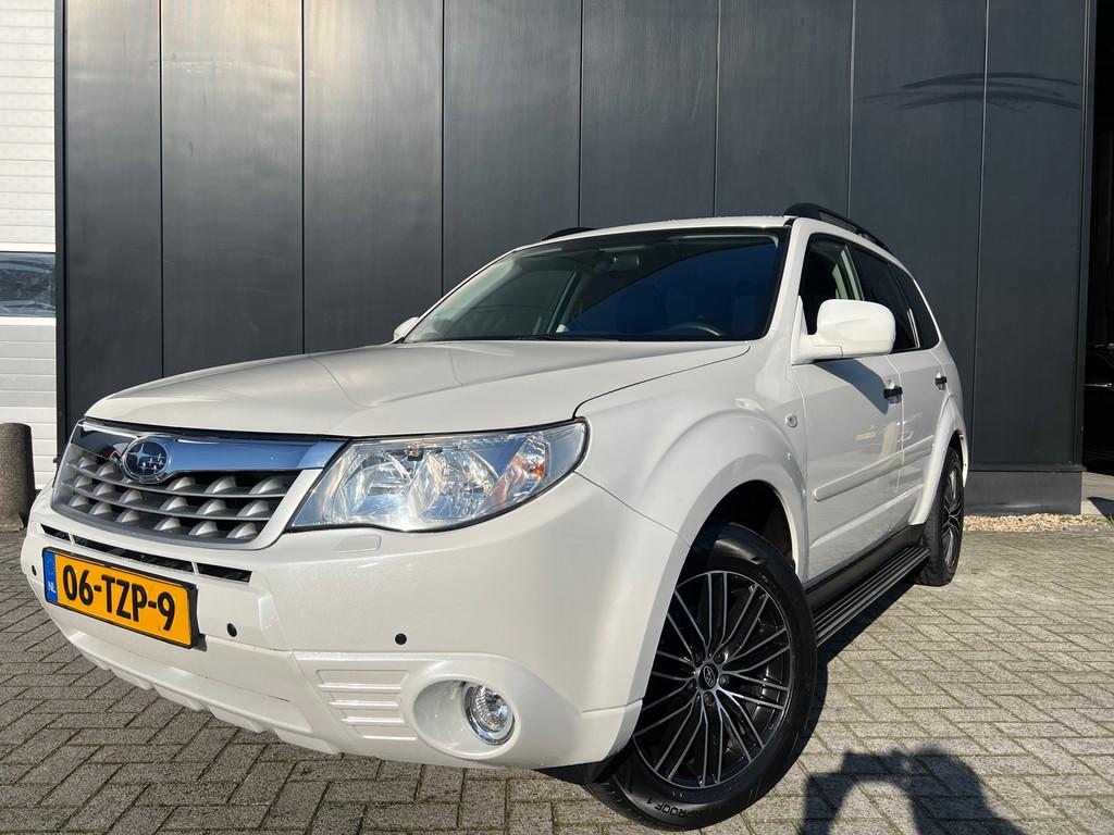 Subaru Forester 2.0 X 4WD '12 Aut/Leer/17'Lmv/OrgNl/Nap, Auto's, Subaru, Euro 5, Zwart, 4 cilinders, 150 pk