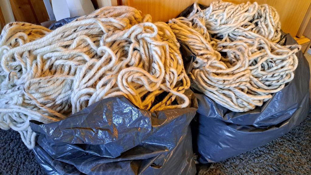 Wol voor kleed, Huis en Inrichting, Ophalen, Beige, Rond, 50 tot 100 cm