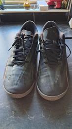 Puma zaalschoenen maat 42, Kleding | Heren, Schoenen, Puma, Ophalen of Verzenden, Zo goed als nieuw, Sportschoenen