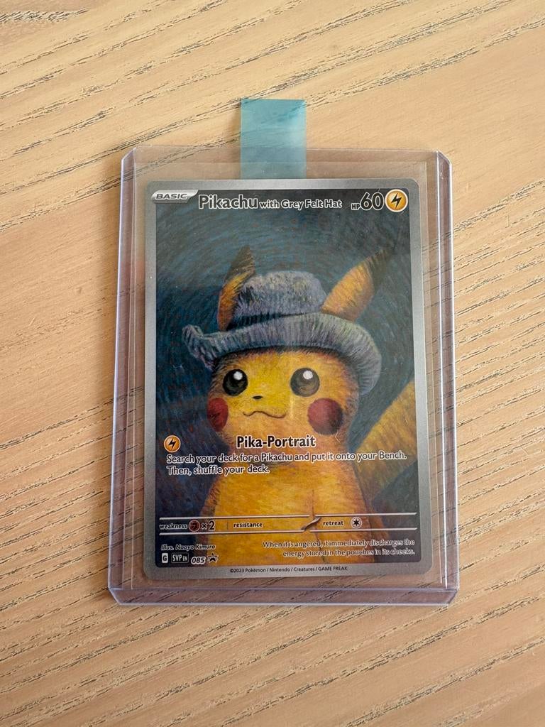 Pikachu With Grey Felt Hat (van Gogh) Pokemon kaart PSA 10?, Hobby en Vrije tijd, Verzamelkaartspellen | Pokémon, Zo goed als nieuw