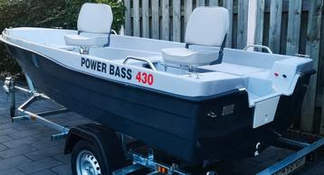 NIEUWE VISBOOT POWER BASS 430 MET TRAILER 