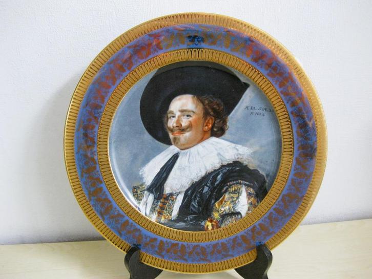 Spaanse Guillen sierbord van een edelman, Antiek en Kunst, Antiek | Keramiek en Aardewerk, Ophalen of Verzenden