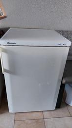 Koelkast (tafelmodel), Witgoed en Apparatuur, Koelkasten en IJskasten, Gebruikt, 100 tot 150 liter, Met vriesvak, Ophalen