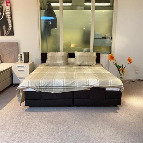 Boxspring Puur, Huis en Inrichting, Slaapkamer | Boxsprings, Zo goed als nieuw, 180 cm, 200 cm, Tweepersoons, Overige kleuren