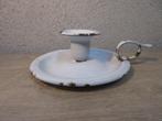 Vintage wit emaille kandelaar met oor blaker, Antiek en Kunst, Ophalen of Verzenden
