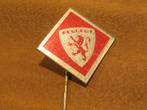 Speldje Peugeot, Verzamelen, Speldjes, Pins en Buttons, Ophalen of Verzenden, Gebruikt, Transport, Speldje of Pin
