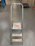 Altrex Excelsior huishoudtrap 3 treden - Gebruikt, Doe-het-zelf en Verbouw, Ladders en Trappen, Ophalen, Gebruikt, Trap, Opvouwbaar of Inschuifbaar