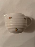 Tk schattig retro vintage melkkannetje met leuke bloemetjes, Ophalen of Verzenden, Overige stijlen, Overige typen