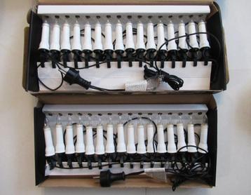 Twee dozen Kerstboomverlichting binnen/buiten 2 x 16 lampjes beschikbaar voor biedingen