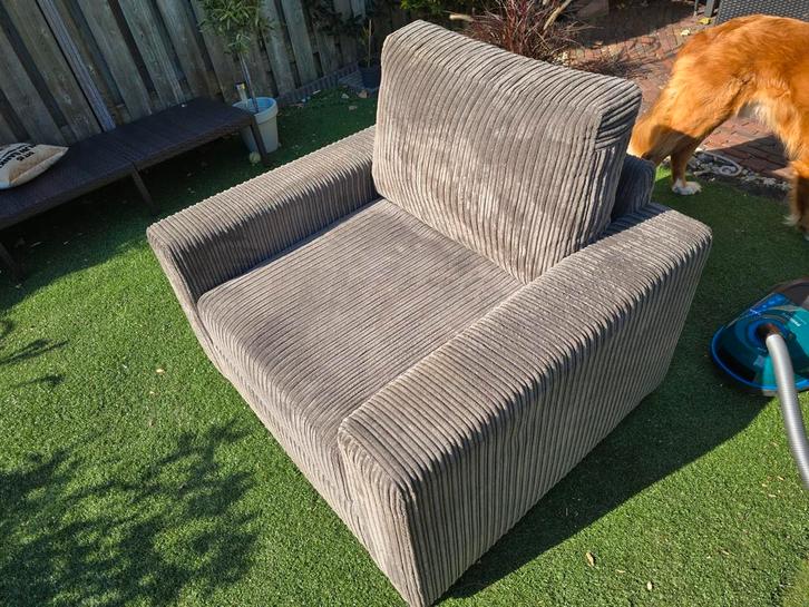 Relax Stoel Pronto Loveseat Ribstof Grijs Gratis Hondenstoel, Huis en Inrichting, Fauteuils, Gebruikt, Stof, Ophalen