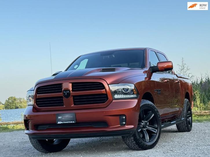 Dodge Ram 1500 Sport 5.7L V8, 1e eig, lage bijtelling dealer, Auto's, Dodge, Bedrijf, Te koop, RAM 1500, 4x4, ABS, Airbags, Airconditioning