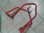 motor bok paddocstand, Motoren