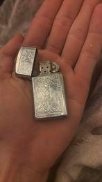 Oude zippo perfecte staat, Verzamelen, Rookartikelen, Aanstekers en Luciferdoosjes, Gebruikt, Aansteker, Verzenden