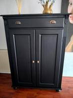 Meidenkast brocante kinderkamer kast halkast, Kinderen en Baby's, Kinderkamer | Commodes en Kasten, Ophalen, Zo goed als nieuw