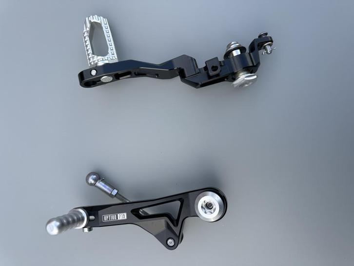 BMW R1250GS  R1200GS LC HP Option 719 rem + Schakelpedaal, Motoren, Onderdelen | BMW, Gebruikt, Ophalen