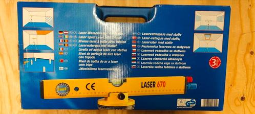 Powerfix laserwaterpas met statief en koffer, Doe-het-zelf en Verbouw, Meetapparatuur, Nieuw, Overige meters, Ophalen of Verzenden