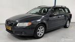 Volvo V70 2.0 Momentum NL-AUTO / LEER / NAVI, Voorwielaandrijving, 145 pk, Gebruikt, 4 cilinders