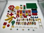 Lego fabuland verzameling met 19 figuren bieden, Kinderen en Baby's, Speelgoed | Duplo en Lego, Gebruikt, Ophalen of Verzenden