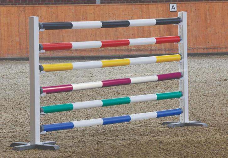 Onderhoudsvrije en veilige kunststof hindernisbalken 3m lang, Dieren en Toebehoren, Paarden en Pony's | Overige Paardenspullen