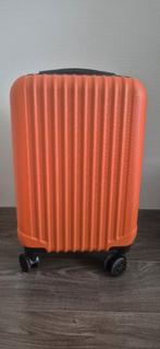 Koffer, handbagageformaat, 4 wielen (wieltjes zitten los), Gebruikt, 50 tot 60 cm, Hard kunststof, 35 tot 45 cm