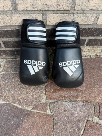 Adidas Bokshandschoenen 10 Oz beschikbaar voor biedingen
