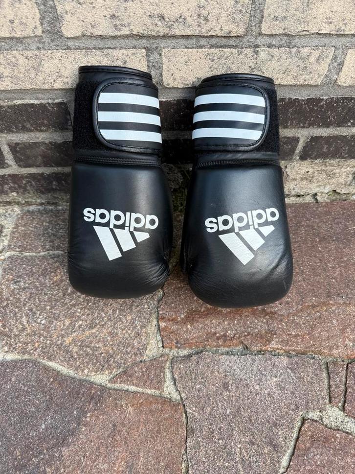 Adidas Bokshandschoenen 10 Oz, Sport en Fitness, Boksen, Zo goed als nieuw, Bokshandschoenen, Ophalen of Verzenden