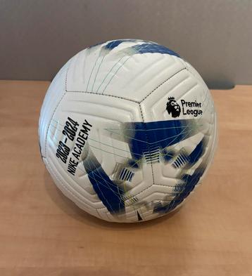 Voetbal Nike academy 2023-24 premier league beschikbaar voor biedingen
